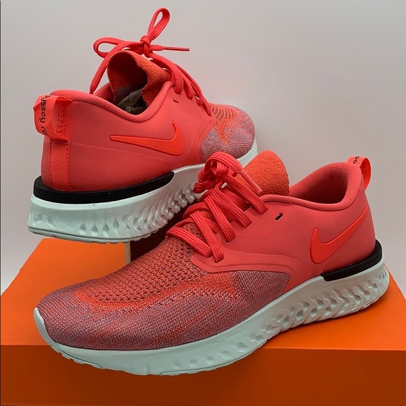 NIKE ODYSSEY REACT 2 FLYKNIT WMNS - Picture 2 of 16